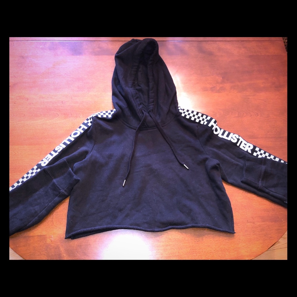 Hollister Cropped Hoodie